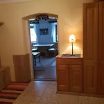 Lisis Appartements, Privatzimmer, *