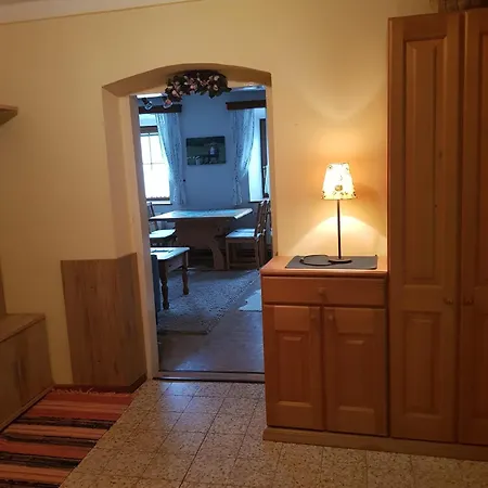 Lisis Appartements, Privatzimmer, *
